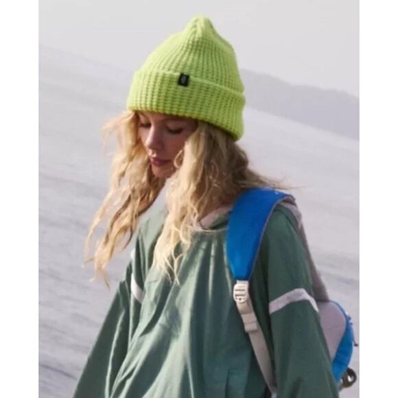 Free People Movement Lime Green Cool Down Beanie Size ALL NWT - Picture 1 of 11